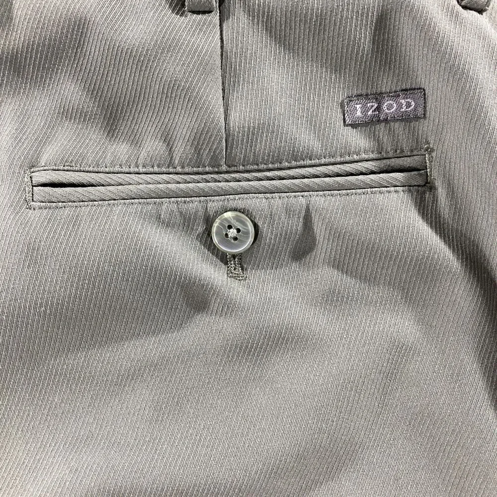 IZOD XFG‎ Pleated Chino Dress Pants Mens Size 34x30 Olive Green 100% Polyester
